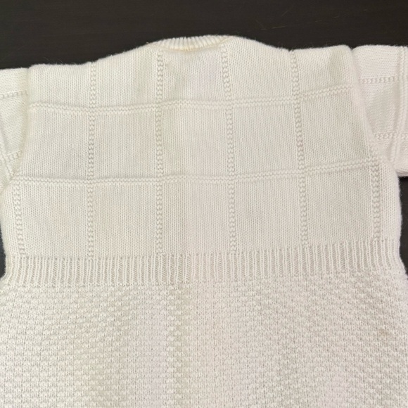 Vintage White Knit Baby Romper/Onesie with Textured Pattern & Embroidery - Picture 6 of 12